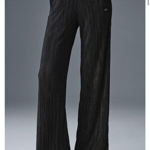 ALO yoga black micro plisse trouser, XS
